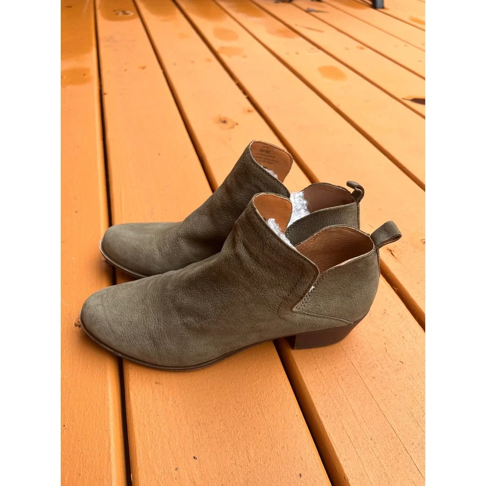 Lucky Brand Basel Olive Green Leather Ankle Booties Side Cutout Womens 9M 40